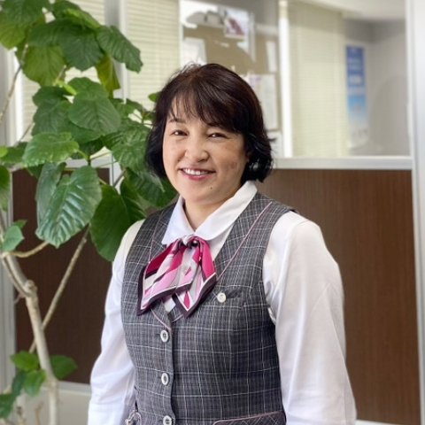 岡田　雪美